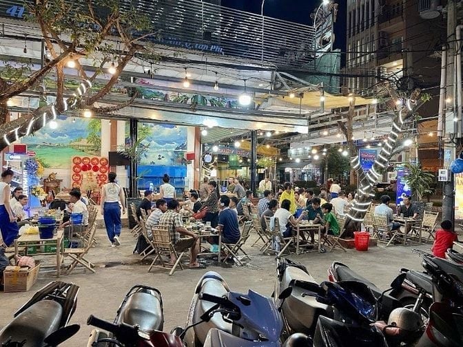 Sang quán số 41 Nguyễn Cửu Đàm, P.Tân Sơn Nhì, Q.Tân Phú, DT 120m2