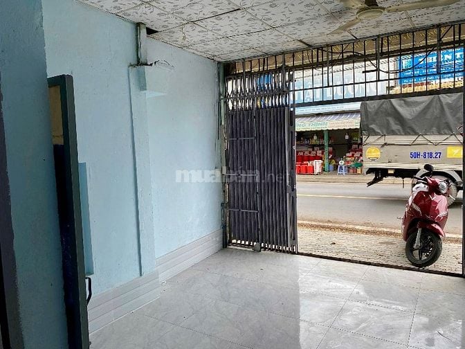 Cho thuê nhà mặt tiền nguyên căn 