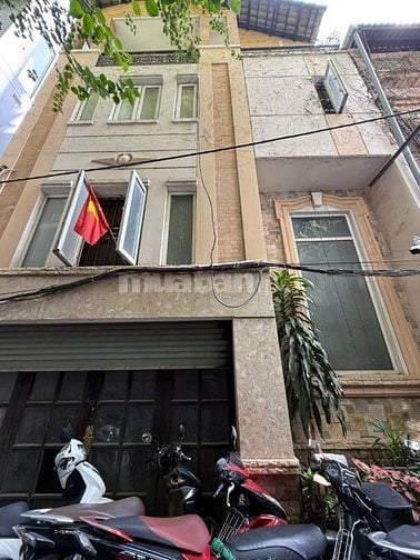 Chỉ với 23 tỉ có ngay căn nhà ngang hơn 7m 10m 4 lầu ngay Võ Văn Tần