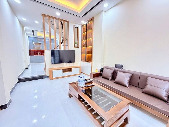 Bán nhà Phương Canh cạnh Trịnh Văn Bô - ô tôo đỗ cửa 50m2 - 4 tầng, fu
