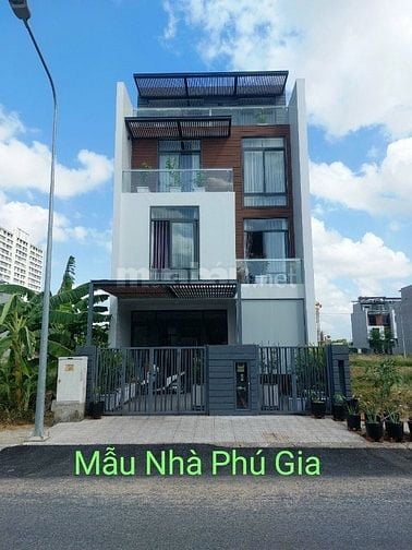 Bán nhanh nền đất Phú Gia DT 7x17m thuộc KDC Cát Lái giá 68tr/m2