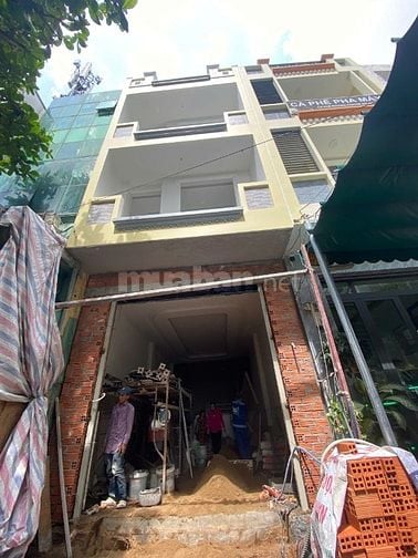 Cho thuê nhà mới xây HXT đường Nguyễn Hữu Cảnh