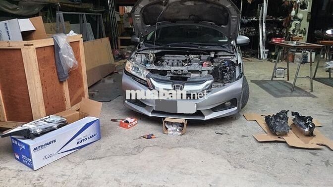 Honda City 2016 cho thuê đèn trước