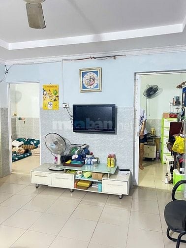 Bán căn chung cư quận tân phú 