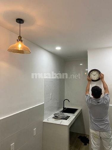 Nhà giá rẻ nhỉn 2 tỷ ngay trung tâm sài gòn