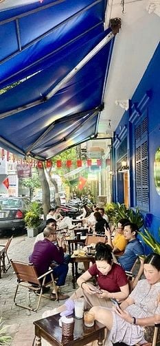 Sang nhượng quán Café Nhân ngõ 83 Nguyễn khang cầu giấy 