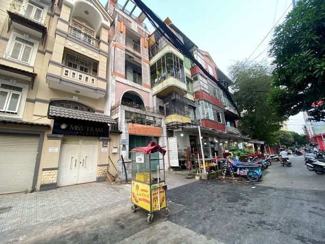 Villa khu Phan Xích Long , Vạn Kiếp giá cực rẻ 