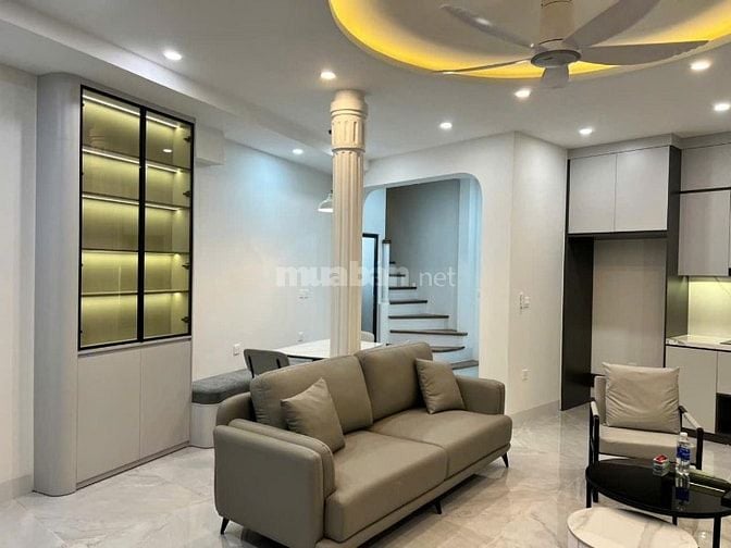 Chính chủ chào bán nhà 3 tầng mỹ đình, đẹp long lanh, đầy đủ nội thất 