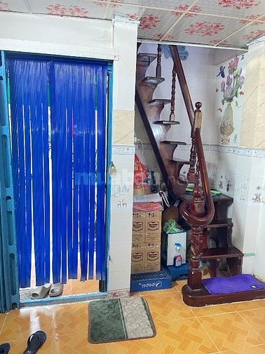 Mình cần bán nhà HXH 4,5m đg Nguyễn Trãi, P. Nguyễn Cư Trinh, quận 1