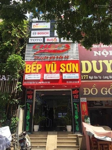 Vp tầng 1,2,3,4 tòa nhà mặt phố Ngô Gia Tự, Long Biên - HN, chỉ-1tr8