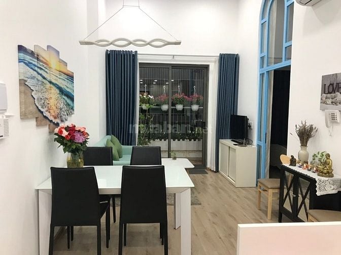 Tôi bán căn góc CC 312 Lạc Long Quân Q. 11. DT 65m2 2P, 2WC, SH lâu dà