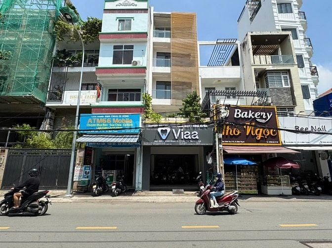 Giá chỉ 16 tỷ,nhà mặt tiền  Đào Duy Anh P.9, Q.Phú Nhuận cần bán