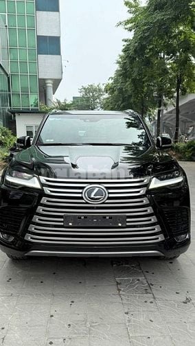 Lexus LX600 siêu lướt 7 chỗ, sản xuất 2023.