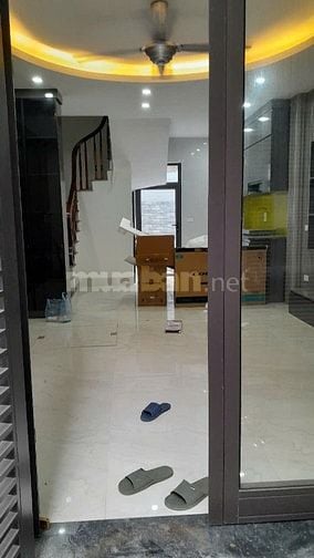 Cho Thuê Nhà Phố Lụa Vừa xây DT 40m2_5 Tầng_full Nội thất_Giá 13tr/th