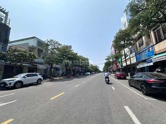MẶT TIỀN ĐẸP ĐỐNG ĐA – NGÃ TƯ ÔNG ÍCH KHIÊM, TRUNG TÂM HẢI CHÂU 