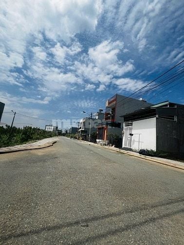 BÁN GẤP LÔ ĐẤT NGAY ĐẢO KIM CƯƠNG, Q.9 GIÁ 2Tỷ150