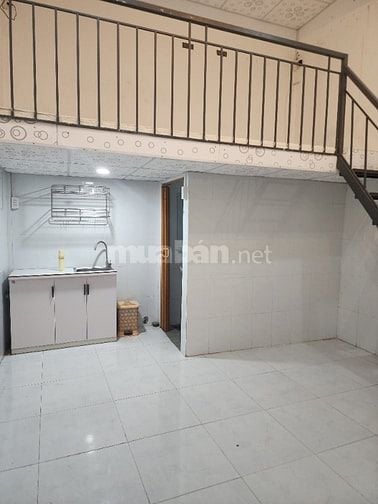 Cho thuê phòng trọ giá rẻ ngay chợ Đêm Trần Ngọc Giải
