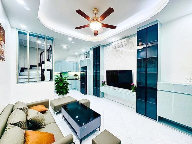 Trần Đại Nghĩa 40m2 x 5 tầng, lô góc, ô tô, full nội thất, kinh doanh