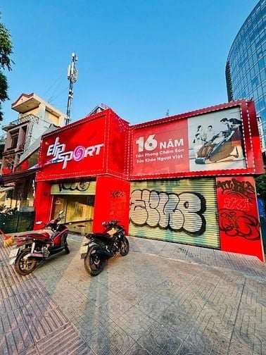 Cho thuê căn góc 2MT 236 Điện Biên Phủ KDTD
