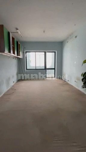 Bán căn hộ tập thể tầng 1 đường Nguyễn Xiển Thanh Xuân Hà Nội 