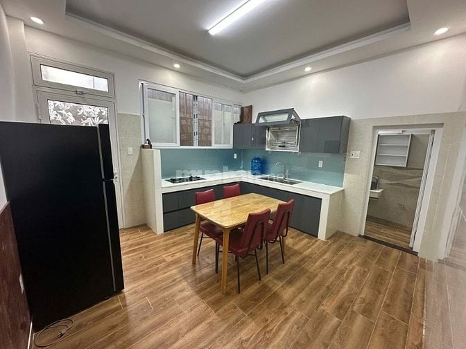 Nhà em còn trống một căn muốn cho thuê tại khu vực Hẻm 16 Bạch Đằng.