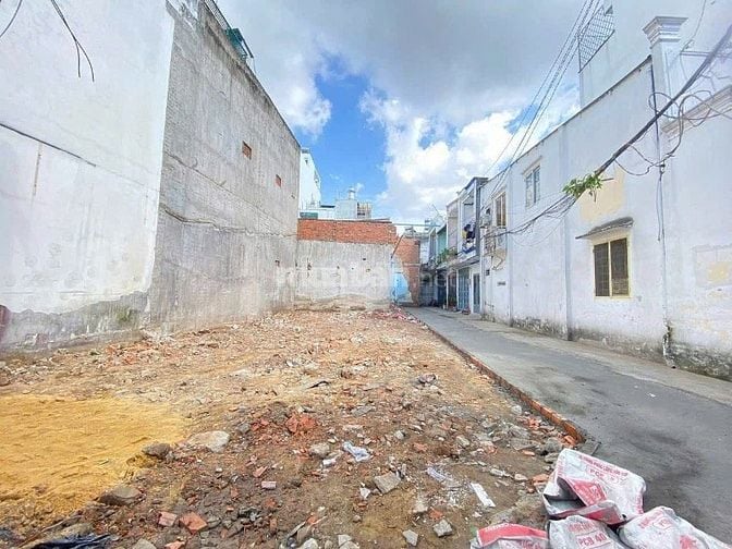 Mở bán 5 nhà nát phân lô 25/24 hẻm Bùi Quang Là, P12, Q.Gò Vấp.