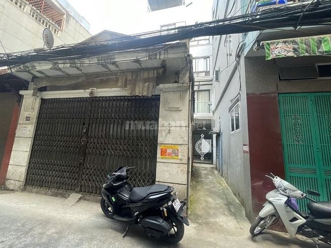 Cực hiếm, lô góc 37m2, MT 5.5m Minh Khai, trước nhà ô tô tránh, đầu tư