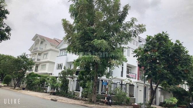 Cho thuê Biệt Thự căn góc 2 mặt tiền KDC ngay Quận 7 giá 55 triệu
