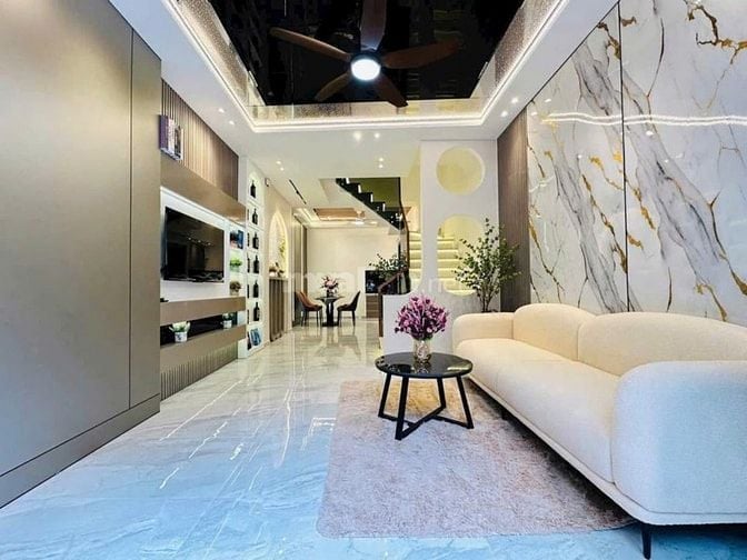 Bán nhà đẹp ngay Trương Định, Quận 3, 3 tỷ 510 triệu - 50m2, SHR