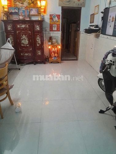 Giảm 500tr, Bán nhà Nở hậu 8m, Cách MT Tạ Quang Bửu 20m, SHR gần TTTM