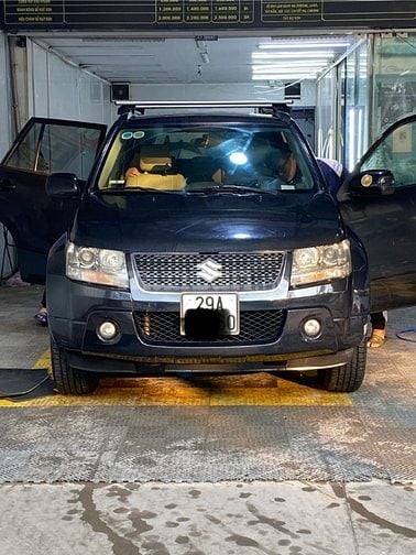 Suzuki Grand Vitara 4x4 nhập Japan