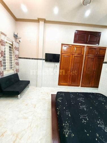 Cho thuê phòng 95/1 cư xá Đô Thành, Quận 3, DT 30m2, đủ tiện nghi, 8tr