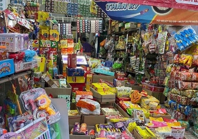 Cửa hàng cần 5 nhân viên phụ dịp cận lễ 
