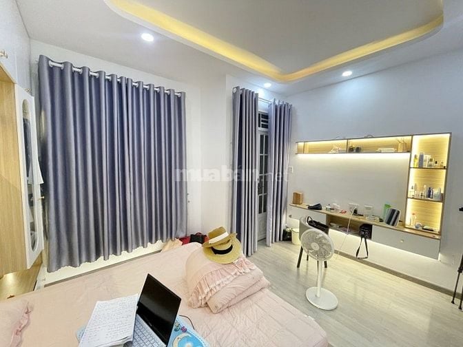 ✅ BÁN GẤP NHÀ ĐẸP NGANG 4.5M – NGUYỄN VĂN QUỲ, Q7 🏡 DT: 4.5 X 8