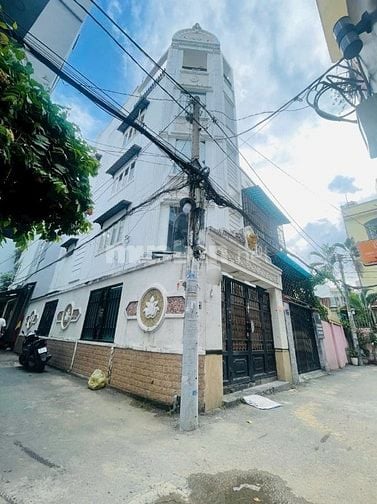 Nhà 4 Lầu DT: 4,3x13m góc 2 mặt hẻm xe hơi Đường Số 11, P11, Q.Gò Vấp.