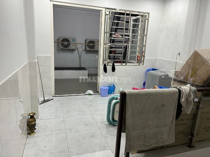 MT Đường 100 Bình Thới , Q11 ,  4 X 16m , 3 lầu nhà đẹp , 14,2 tỷ TL 