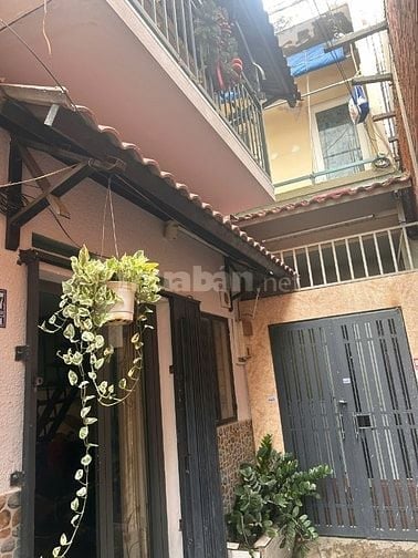 Bán nhà Dương Quảng Hàm, Gò Vấp, 24m2, 1 lửng, 3 tỷ 200