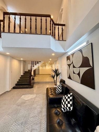 Cho thuê nhà mặt tiền kinh doanh đường Đỗ Quang Phường Thảo Điền 