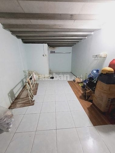 Bán nhà sát Hồng Lạc, Tân Bình, 51m2, 3 tầng, 10 phòng, chỉ 4 tỷ nhỉnh