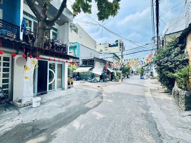 BÁN LÔ ĐẤT ĐẸP - PHAN VĂN TRỊ - P11 BT- DT ( 7.2 X10) - GIÁ 7.x TỶ