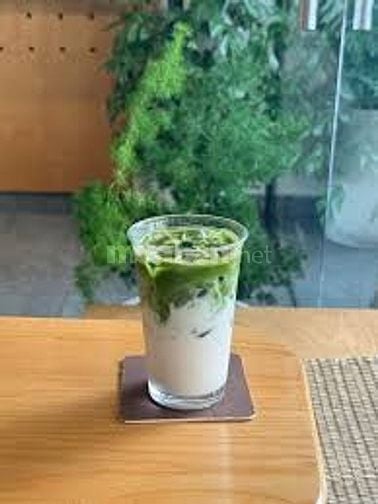 Cần người phụ bán tại quận 7 trên 18 tuổi