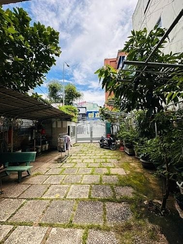 182m2 Mặt Tiền Nguyễn Kiệm Lề Xe Máy, 9x23m,3 Lầu, P4, Phú Nhuận,2x tỷ