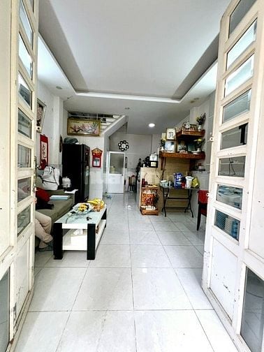 Chỉ 3.85 Tỷ  Nhà 3 Lầu ,3Pn,KDC Hiện Hữu,Trần Xuân Soạn ,Quận 7