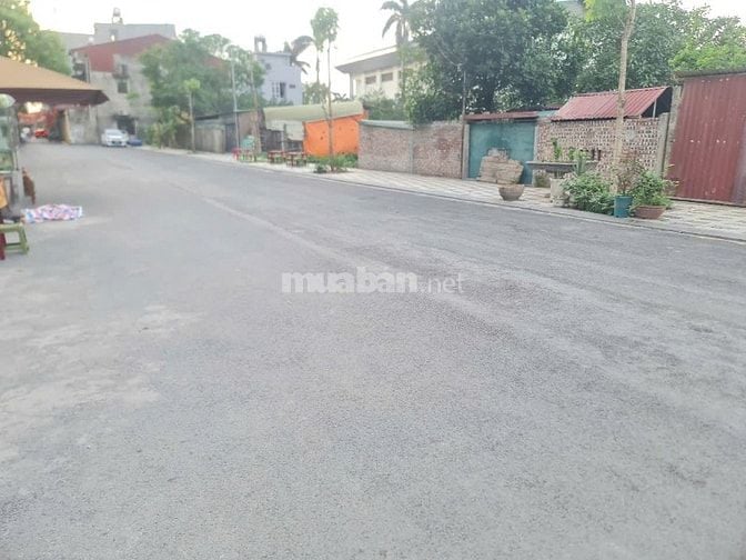 CHỦ CẦN TIỀN BÁN GẤP 250M ĐẤT ĐẸP THÔN ĐÔNG  VIỆT HÙNG  ĐÔNG ANH