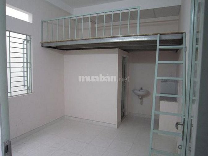 Phòng gác lửng giá 3000k,an ninh có bảo vệ 24/24