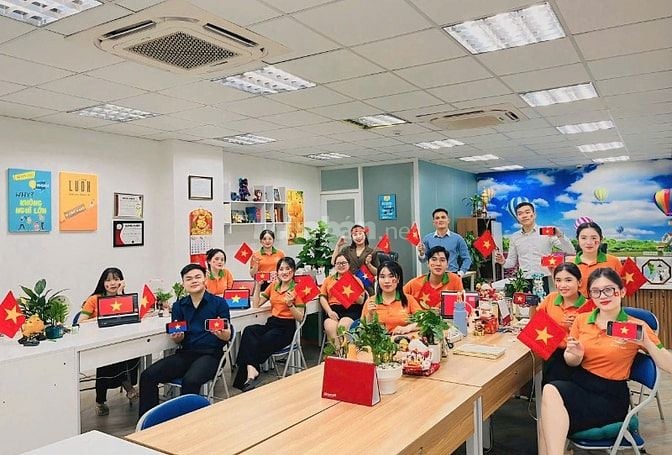 Tuyển 4 nhân viên chăm sóc khách hàng lương 10 triệu làm ở Tân Bình