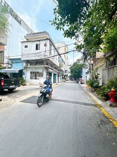 🔥🔥 BÁN NHÀ HẺM 8M THÔNG TRẦN HƯNG ĐẠO – P. TÂN SƠN NHÌ