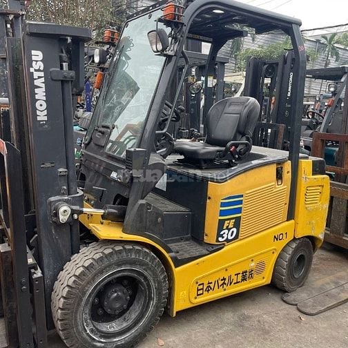 Bán Xe Nâng Điện Ngồi Lái KOMATSU 3 Tấn Nhật Bản
