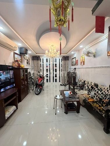 Hàng hiếm khu vip Vĩnh Hội - bán gấp mặt tiền đường số, quận 4-4 tầng