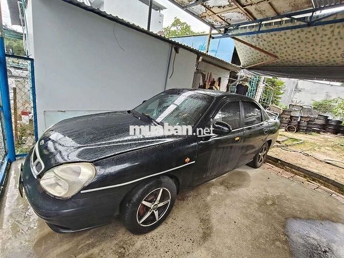 2002 1.6 MT - 99999 km